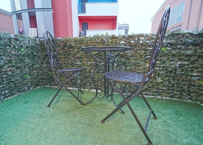 Therrys Home Destiny Home 6